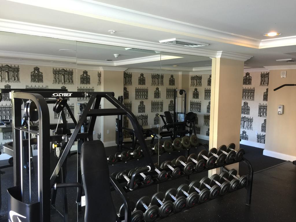 Lyx Suites At Merrick Park In كورال غابلز المظهر الخارجي الصورة