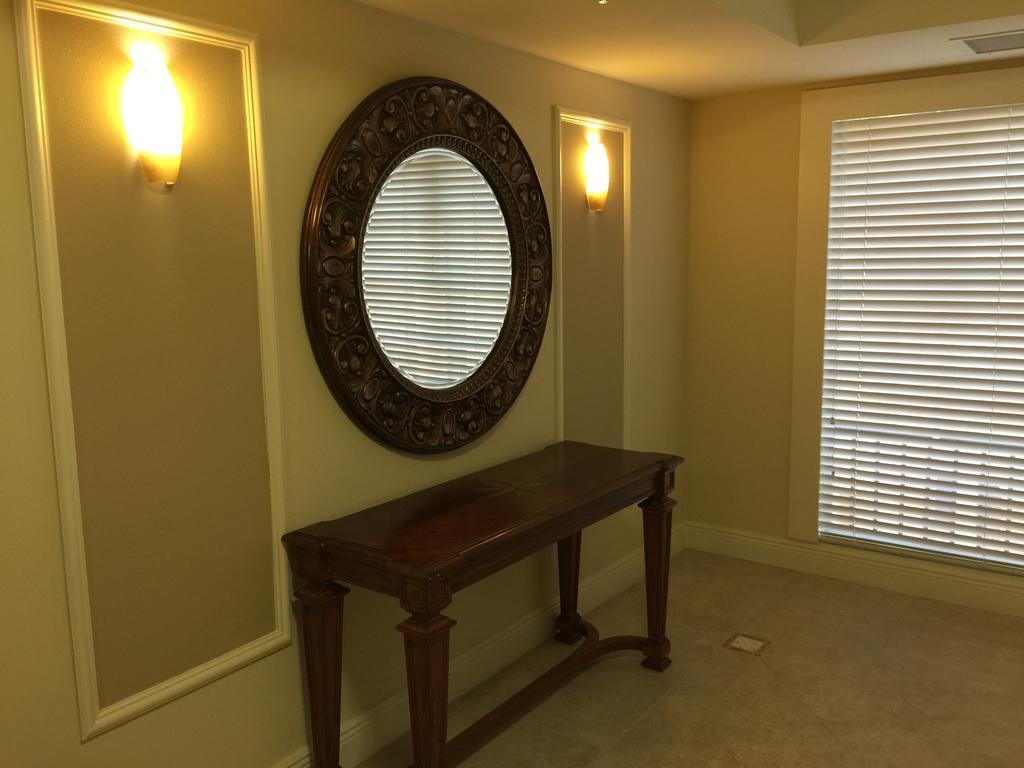 Lyx Suites At Merrick Park In كورال غابلز المظهر الخارجي الصورة