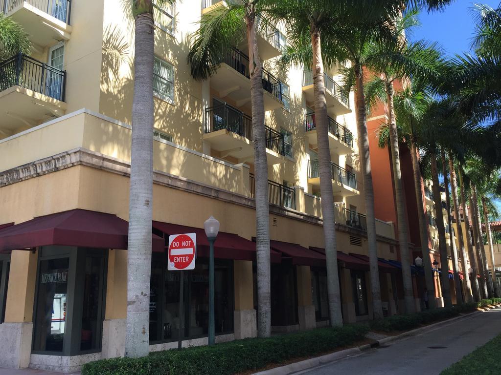 Lyx Suites At Merrick Park In كورال غابلز المظهر الخارجي الصورة