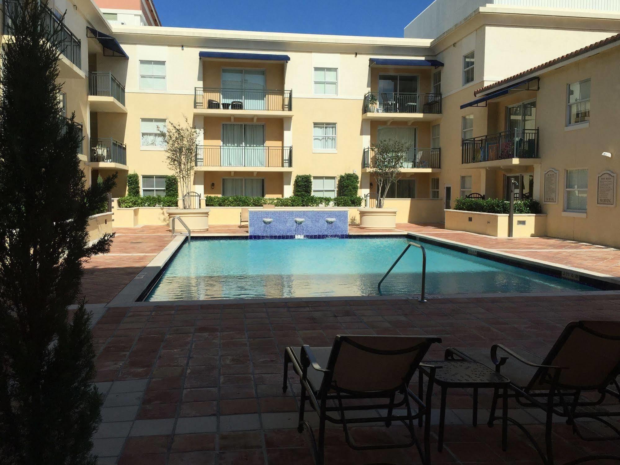 Lyx Suites At Merrick Park In كورال غابلز المظهر الخارجي الصورة